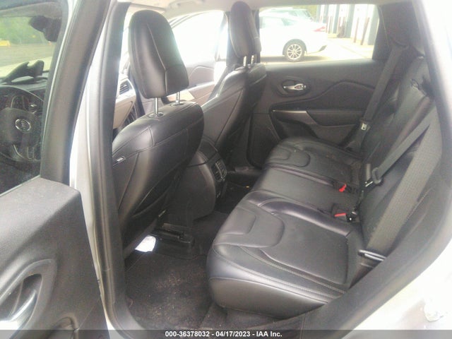 1C4PJMMX6MD118353 Jeep Cherokee Latitude Lux