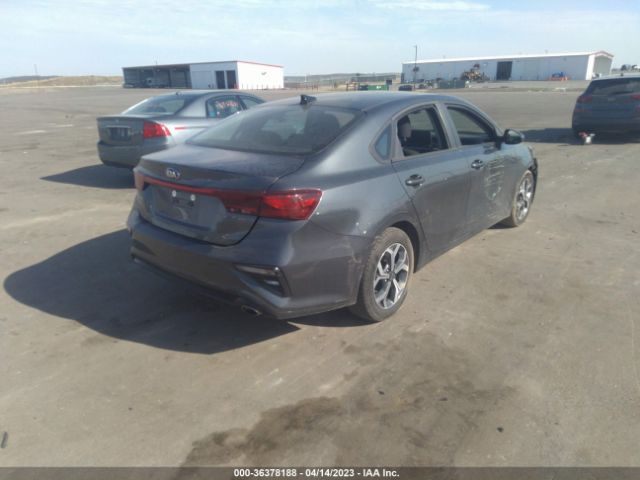 3KPF24AD3ME330130 KIA Forte Lxs