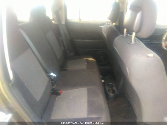 Jeep Patriot Latitude 2015 1C4NJRFB4FD303090 Image 8