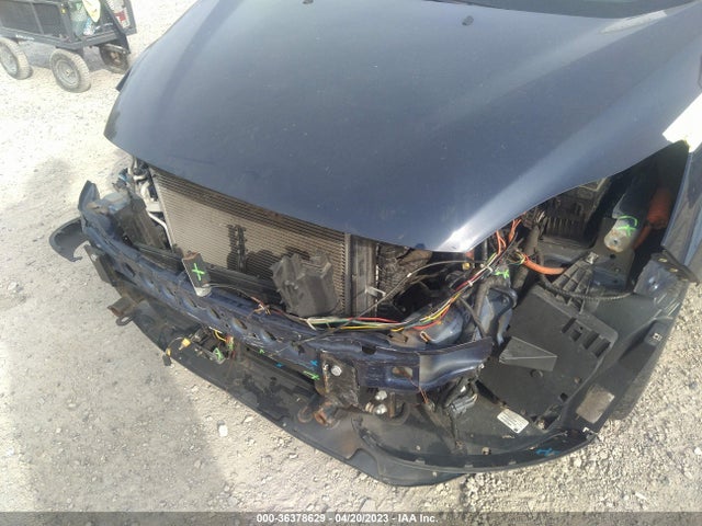 2016 Ford C-Max, VIN: 1FADP5CU0GL102776