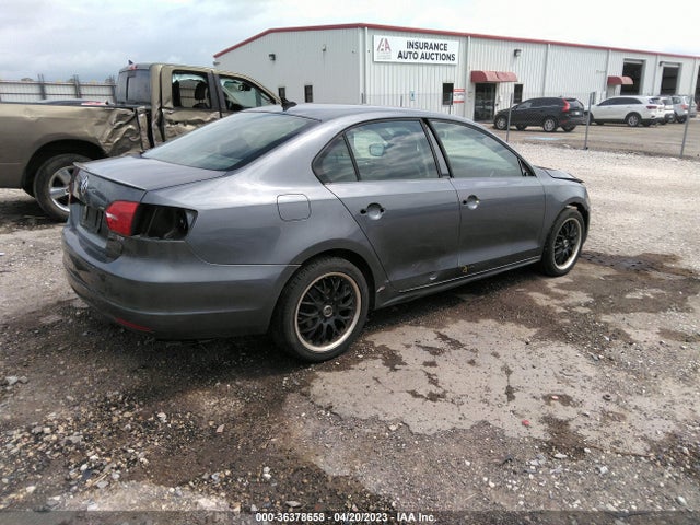 3VWLL7AJ0EM413901 Volkswagen Jetta Sedan Tdi W/premium/nav