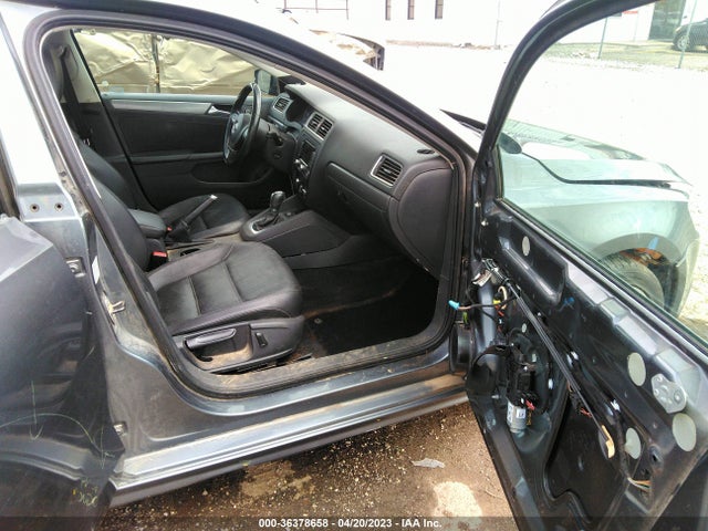 3VWLL7AJ0EM413901 Volkswagen Jetta Sedan Tdi W/premium/nav