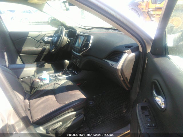 2016 JEEP CHEROKEE TRAILHAWK VIN: 1C4PJMBB5GW361474
