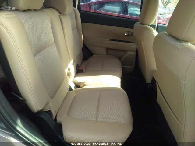 2016 MITSUBISHI OUTLANDER SE/SEL VIN: JA4AD3A33GZ006409