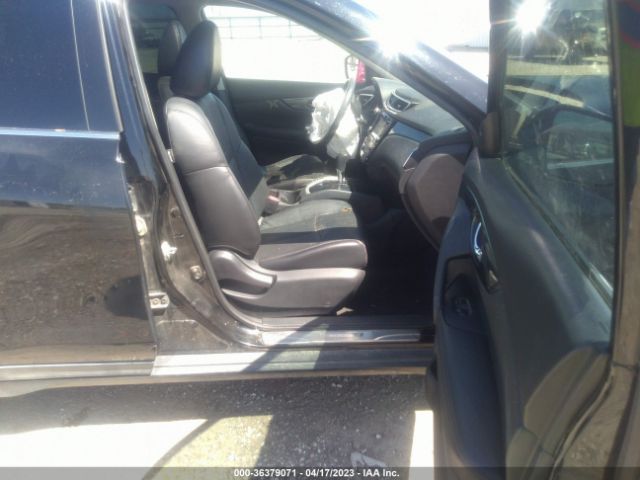 5N1AT2MTXFC802134 Nissan Rogue Sl