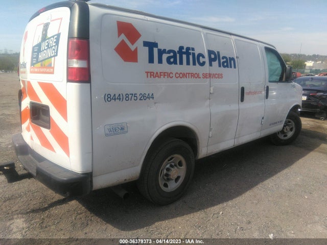 Chevrolet EXPRESS CARGO VAN 2016 1GCWGAFF6G1320063 Image 4