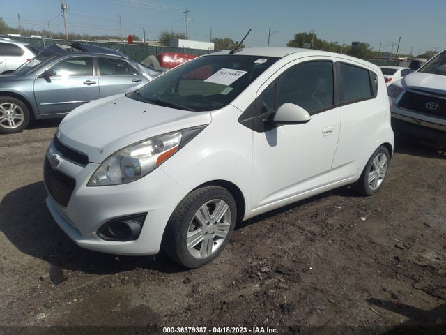 Chevrolet Spark Lt 2014 KL8CD6S91EC533134 Image 2
