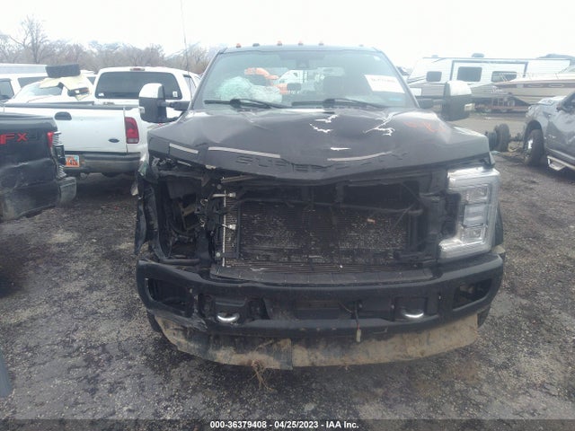 2018 Ford F-450, VIN: 1FT8W4DT7JEB19715