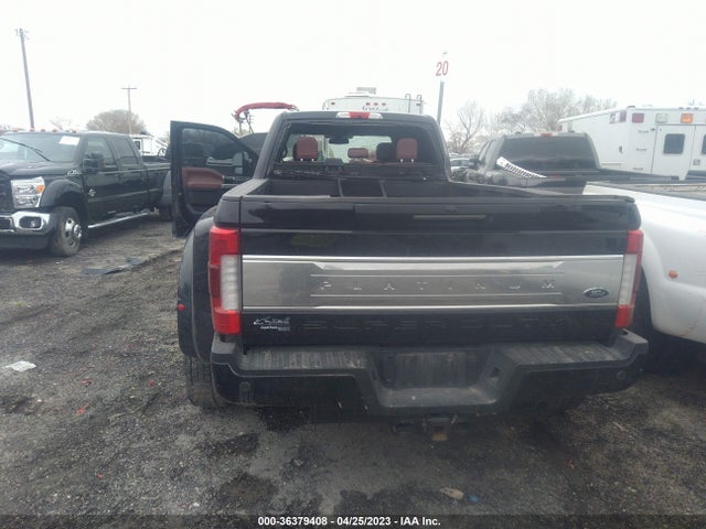 2018 Ford F-450, VIN: 1FT8W4DT7JEB19715