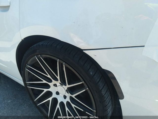 2C3CDXBG9JH179418 Dodge Charger Sxt