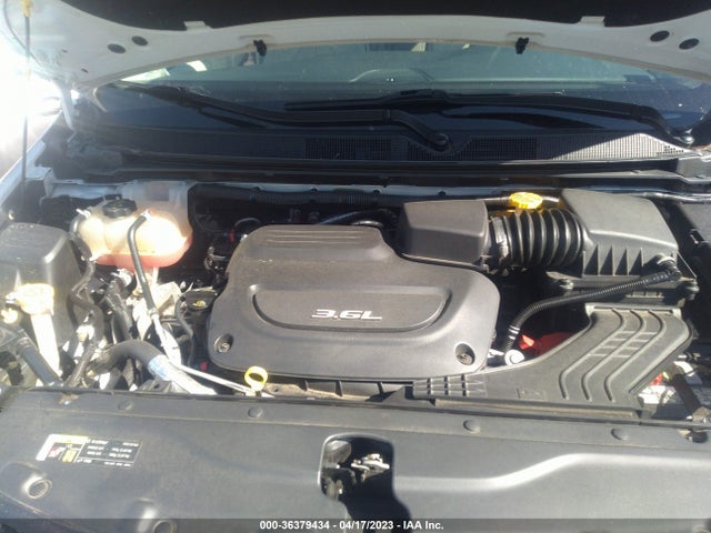 Chrysler Pacifica Limited 2017 2C4RC1GG1HR514822 Image 10