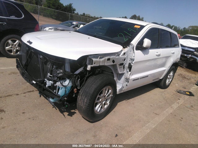 1C4RJEAG4JC412273 Jeep Grand Cherokee Laredo E