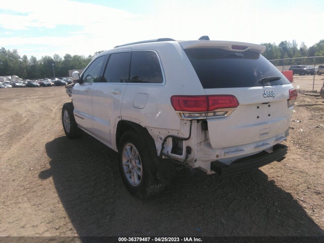 1C4RJEAG4JC412273 Jeep Grand Cherokee Laredo E