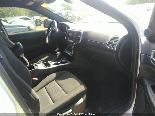 1C4RJEAG4JC412273 Jeep Grand Cherokee Laredo E