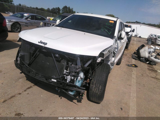 1C4RJEAG4JC412273 Jeep Grand Cherokee Laredo E