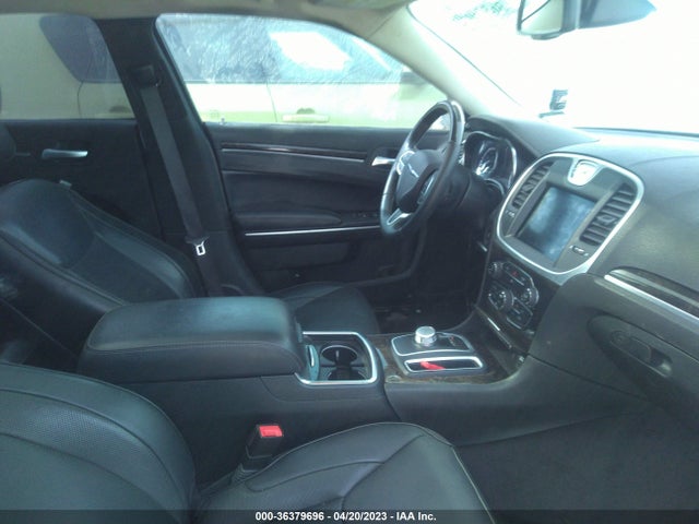 Chrysler 300 300c 2017 2C3CCAEGXHH564427 Image 5