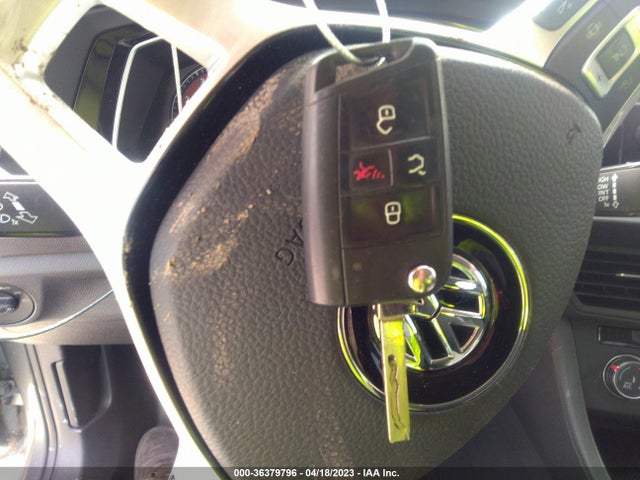 3VWCB7BUXLM077196 Volkswagen Jetta S/se/r-line