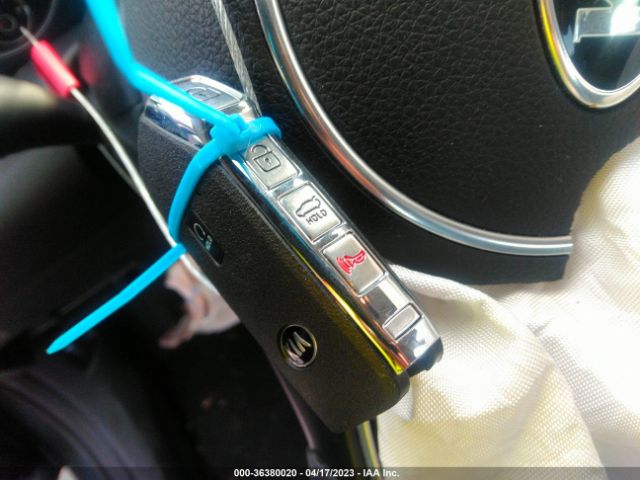 5XXG14J23MG016152 KIA K5 LXS