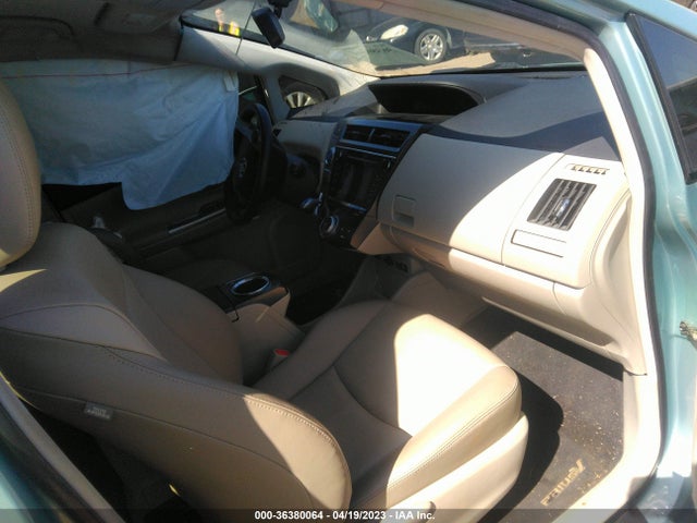 Toyota Prius V Two/five/three/four 2017 JTDZN3EU7HJ068338 Image 5
