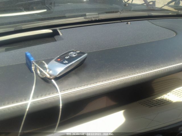 WDDUG8GB2JA414157 Mercedes-Benz S-class S 560