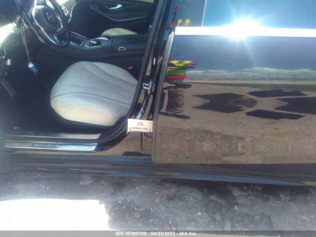 WDDUG8GB2JA414157 Mercedes-Benz S-class S 560