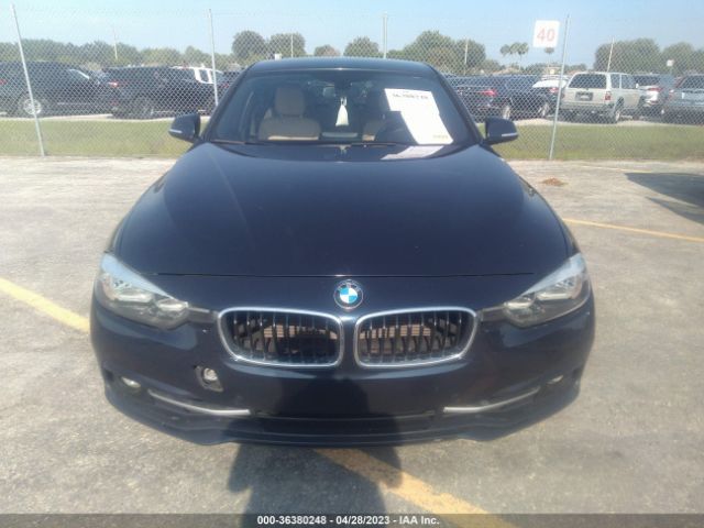 WBA8B9G39HNU56348 BMW 3 Series 330i