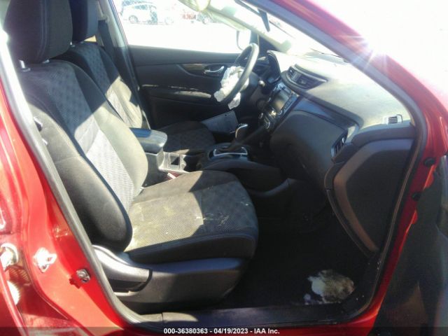JN1BJ1CP6KW224607 Nissan Rogue Sport Sv
