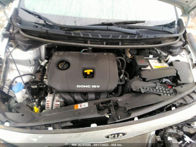 3KPFK4A75JE192807 KIA FORTE LX