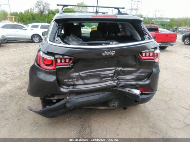 3C4NJDAB5KT689923 Jeep Compass Sport