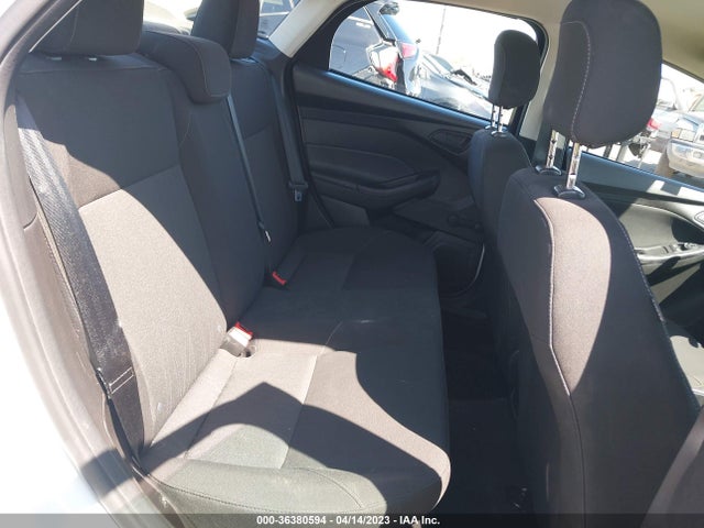 Ford FOCUS S 2017 1FADP3E27HL300515 Image 8