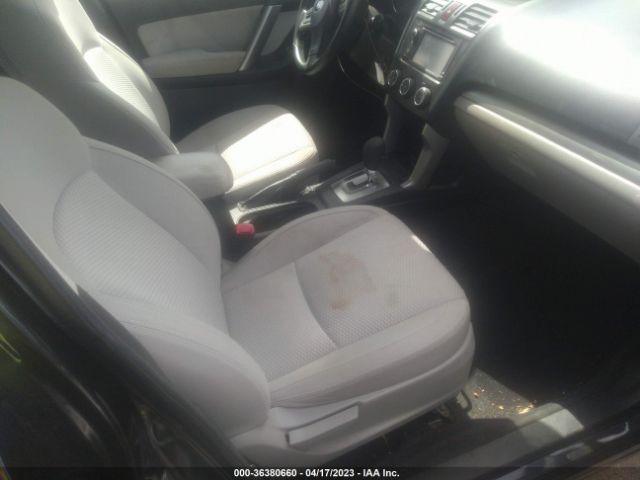 JF2SJAGC5FH564346 Subaru Forester 2.5i Premium