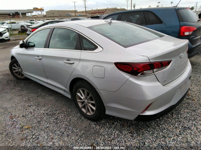 Hyundai SONATA SE 2019 5NPE24AF1KH753004 Image 3