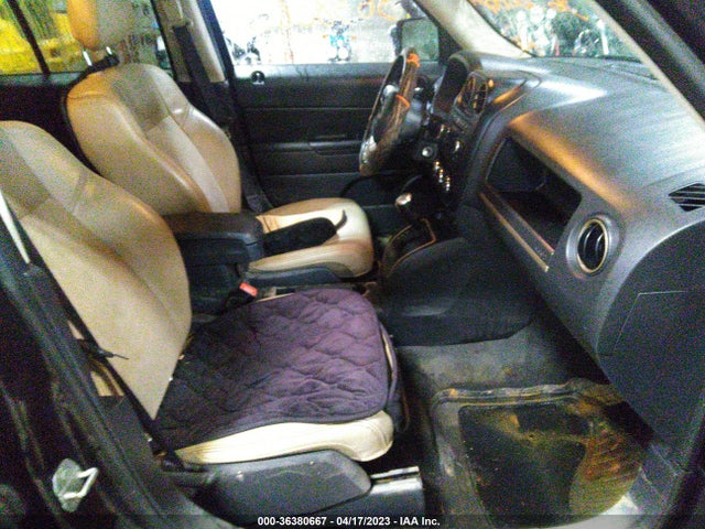1C4NJRAB5HD172052 Jeep Patriot 75th Anniversary