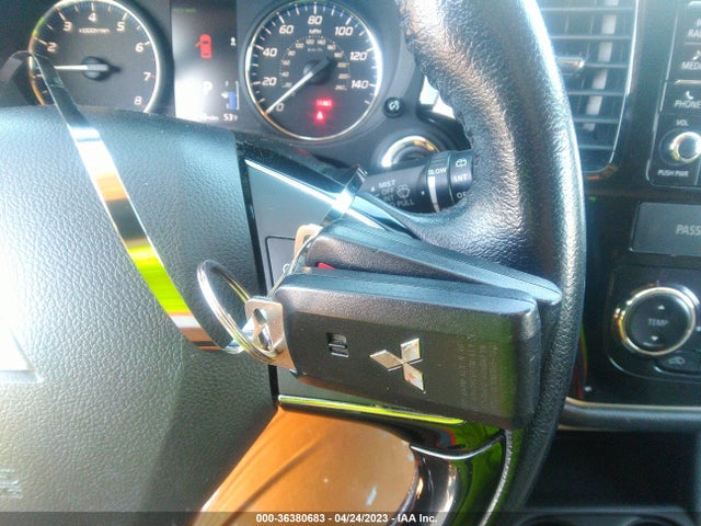 JA4AD3A3XGZ042680 Mitsubishi Outlander Se/sel