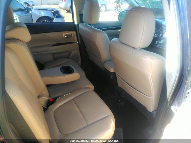 JA4AD3A3XGZ042680 Mitsubishi Outlander Se/sel