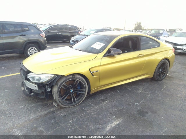 BMW M4 2015 WBS3R9C51FK329973 Image 2