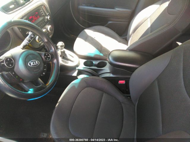 KNDJN2A29F7207729 KIA Soul Base