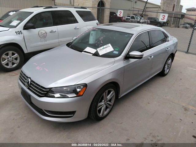 1VWBV7A33FC087084 Volkswagen Passat 2.0l Tdi Se W/sunroof