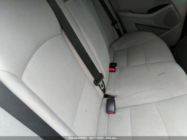 KNAGM4A77F5589689 KIA Optima Lx