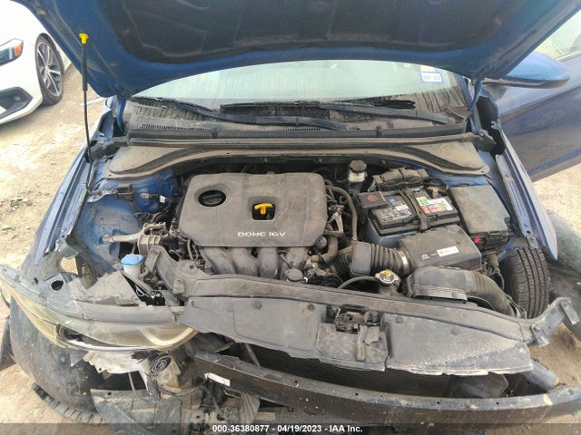 Hyundai ELANTRA SE 2017 5NPD84LF1HH028597 Image 10