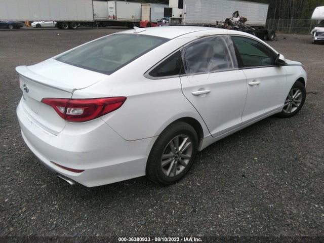 2015 HYUNDAI SONATA 2.4L SE VIN: 5NPE24AF9FH191200