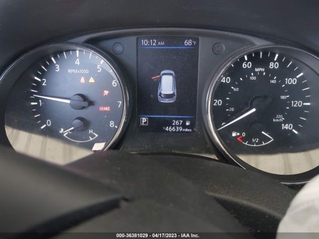 5N1AT2MT1JC823561 Nissan ROGUE SV