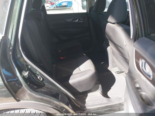 5N1AT2MT1JC823561 Nissan ROGUE SV