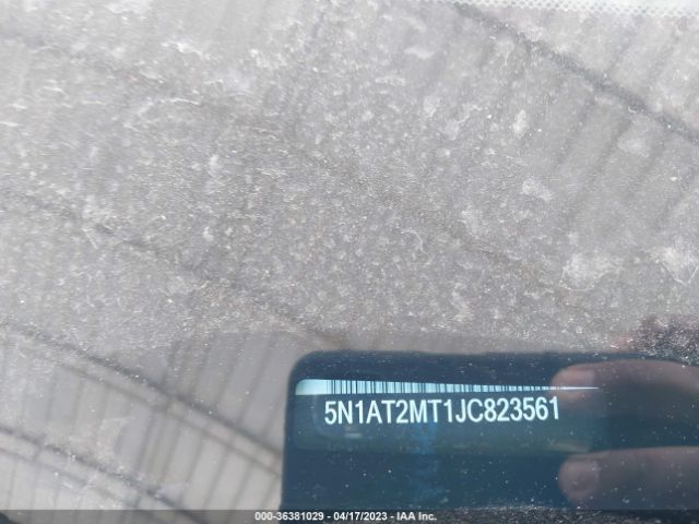 5N1AT2MT1JC823561 Nissan ROGUE SV