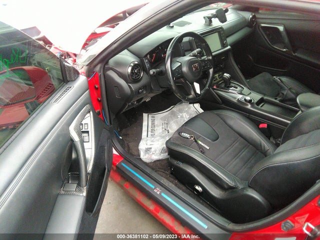 2017 Nissan GT-R, VIN: JN1AR5EF2HM821015