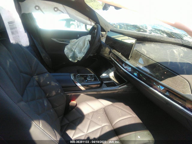 BMW 7 Series 740i 2023 аукцион фото