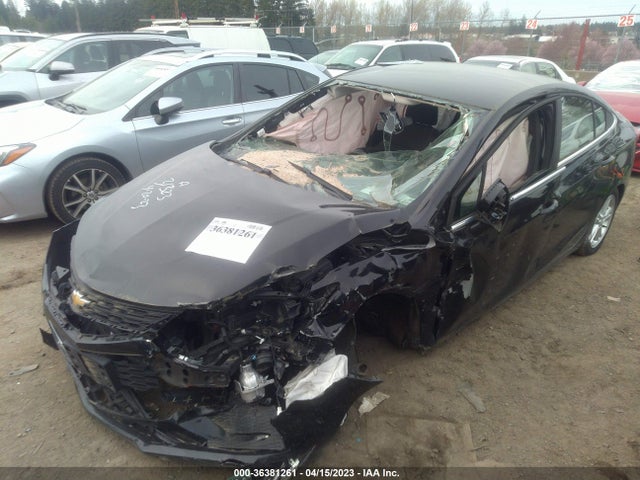 Chevrolet CRUZE LT 2017 1G1BE5SM6H7240477 Image 2