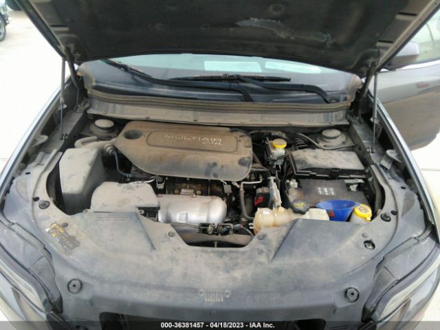 1C4PJLLB9KD165096 Jeep Cherokee Latitude Plus