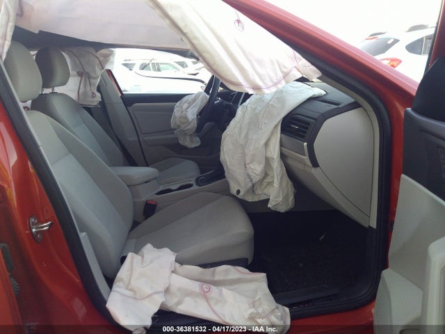 3VWC57BU2KM217375 Volkswagen Jetta S/se/r-line