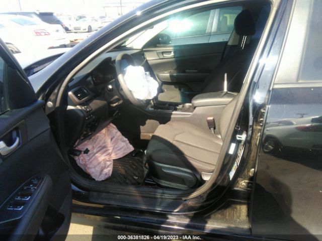 5XXGT4L3XJG215260 KIA Optima Lx